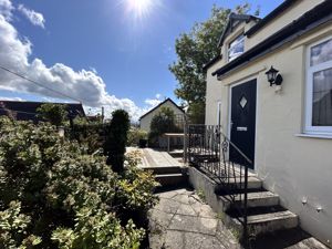 Photo 19- click for photo gallery